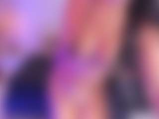 xcarlet milf's Live Sex Cam Show