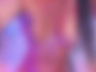 xcarlet milf's Live Sex Cam Show