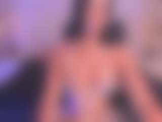 xcarlet milf's Live Sex Cam Show