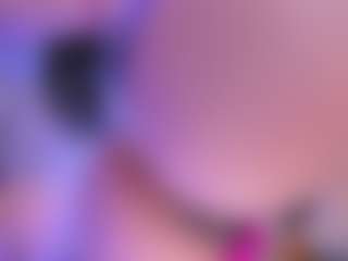 xcarlet milf's Live Sex Cam Show