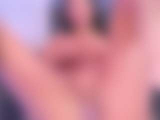 xcarlet milf's Live Sex Cam Show