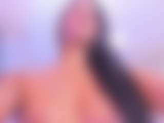xcarlet milf's Live Sex Cam Show