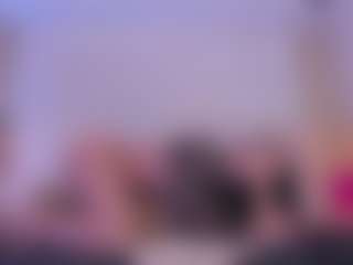 xcarlet milf's Live Sex Cam Show