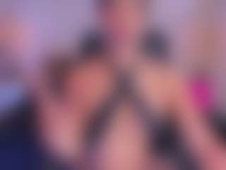 xcarlet milf's Live Sex Cam Show