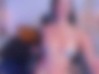xcarlet milf's Live Sex Cam Show