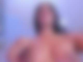 xcarlet milf's Live Sex Cam Show