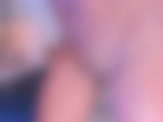 xcarlet milf's Live Sex Cam Show