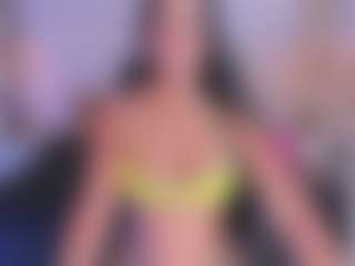xcarlet milf's Live Sex Cam Show