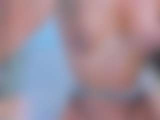 xcarlet milf's Live Sex Cam Show
