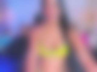 xcarlet milf's Live Sex Cam Show