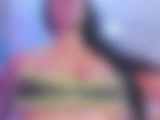 xcarlet milf's Live Sex Cam Show