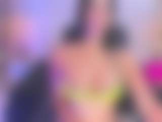 xcarlet milf's Live Sex Cam Show