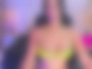 xcarlet milf's Live Sex Cam Show