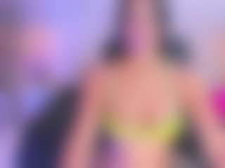 xcarlet milf's Live Sex Cam Show