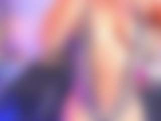 xcarlet milf's Live Sex Cam Show