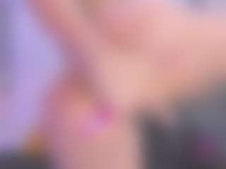 xcarlet milf's Live Sex Cam Show