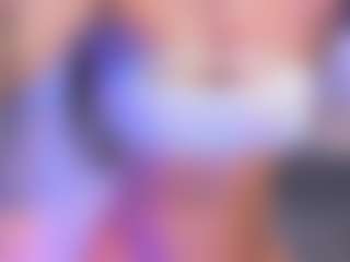 xcarlet milf's Live Sex Cam Show