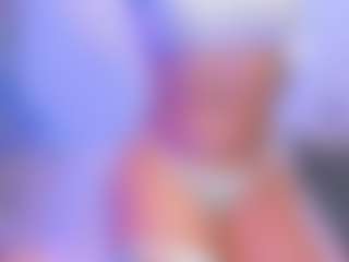 Live cam show with xcarlet milf - Athletic on Camiplay Live