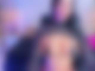 xcarlet milf's Live Sex Cam Show