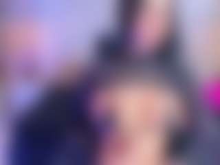 xcarlet milf's Live Sex Cam Show