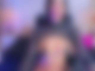 xcarlet milf's Live Sex Cam Show