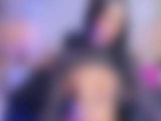 xcarlet milf's Live Sex Cam Show