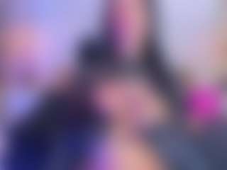 xcarlet milf's Live Sex Cam Show