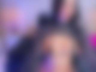 xcarlet milf's Live Sex Cam Show