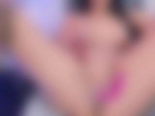 xcarlet milf's Live Sex Cam Show