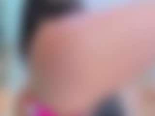 xcarlet milf MILF webcam performer live streaming