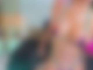 xcarlet milf's Live Sex Cam Show