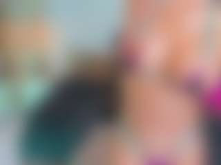 xcarlet milf's Live Sex Cam Show