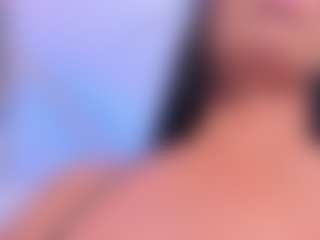 xcarlet milf's Live Sex Cam Show