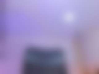 xcarlet milf's Live Sex Cam Show