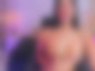 xcarlet milf's Live Sex Cam Show