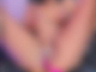 xcarlet milf's Live Sex Cam Show