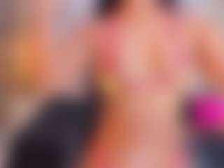 xcarlet milf's Live Sex Cam Show