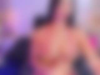 xcarlet milf's Live Sex Cam Show