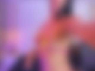 xcarlet milf's Live Sex Cam Show