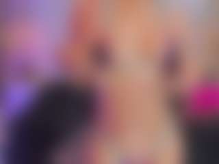 xcarlet milf's Live Sex Cam Show