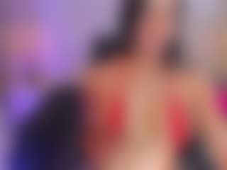 xcarlet milf's Live Sex Cam Show