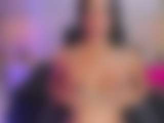 xcarlet milf's Live Sex Cam Show
