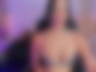 xcarlet milf's Live Sex Cam Show