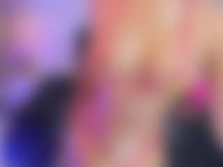 xcarlet milf's Live Sex Cam Show