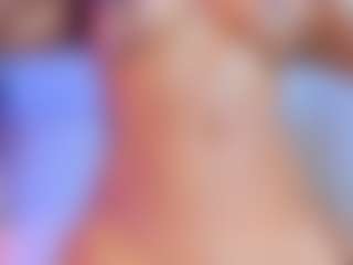 xcarlet milf's Live Sex Cam Show