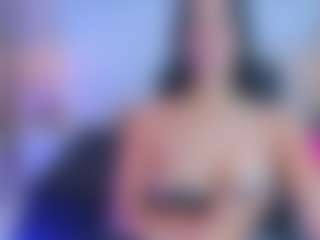 xcarlet milf's Live Sex Cam Show