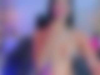 xcarlet milf's Live Sex Cam Show