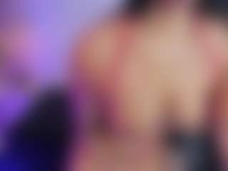 xcarlet milf's Live Sex Cam Show