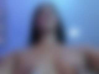 xcarlet milf's Live Sex Cam Show