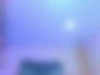 xcarlet milf's Live Sex Cam Show